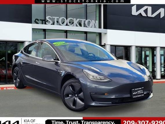 TESLA MODEL 3 2018 5YJ3E1EA6JF059675 image TESLA MODEL 3 2018 5YJ3E1EA6JF059675 image